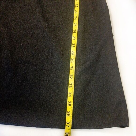 NWT Antonio Melani Charcoal Beaded V Sheath Dress Sz 6 - Picture 12 of 12